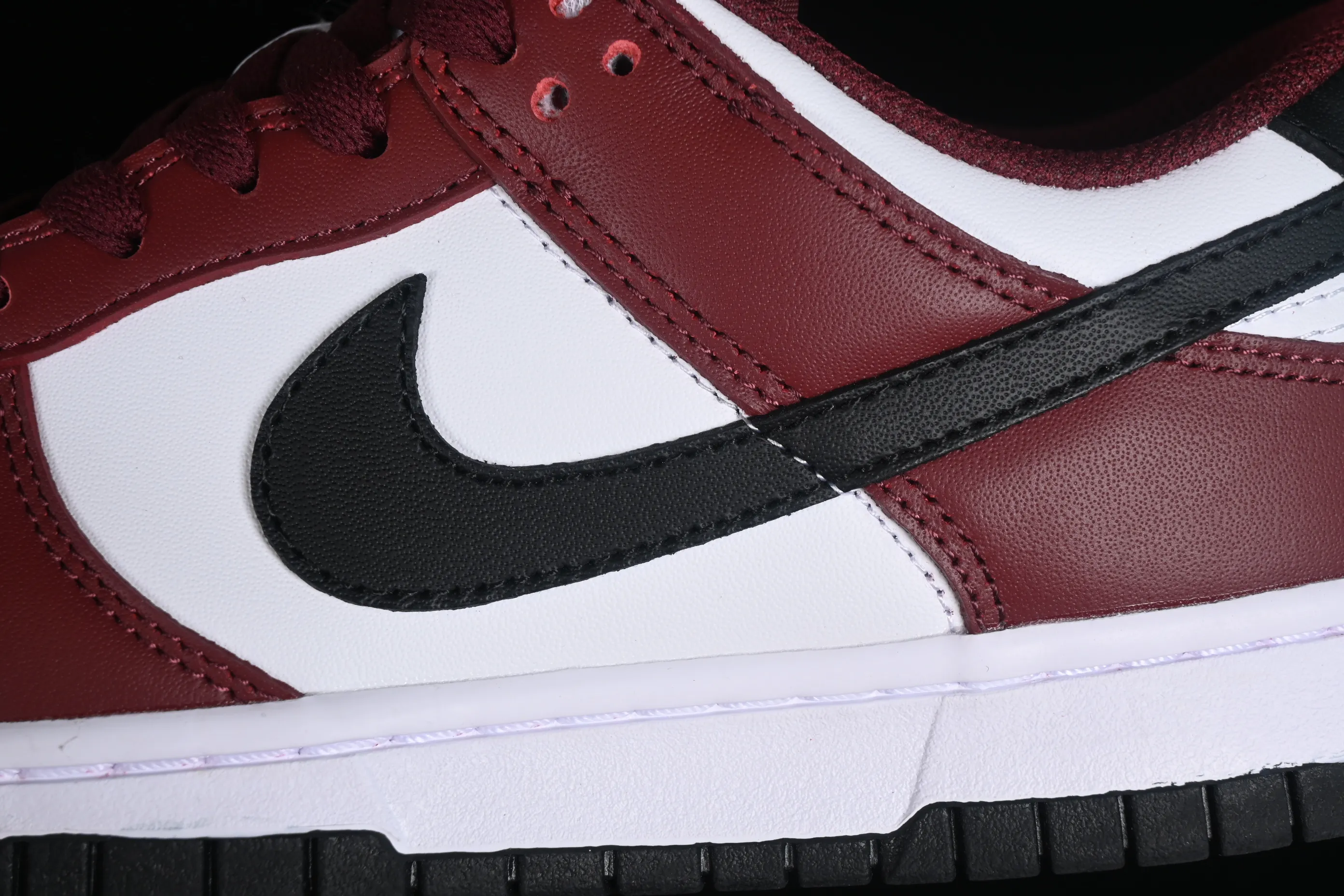 All categories Nk SB Dunk series Nk SB Dunk Low low-top sneakers Nk Dunk Low burgundy black SB low-top sports and leisure sneakers FJ4616-600